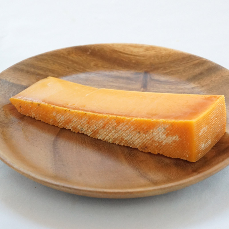 セミハードチーズ 二世古椛【momiji】12ヶ月【ニセコチーズ工房】 